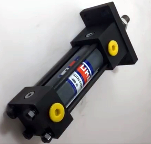 CJT140.jpg CJT140.jpg